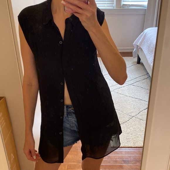 BCBG Generation black chiffon blouse, size XS but fits like S. - Picture 3 of 6